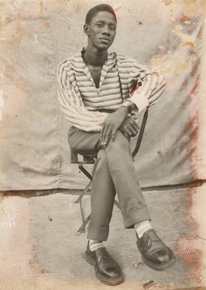 Souvenir from Bamako: Conserving a Photograph by Seydou Keïta