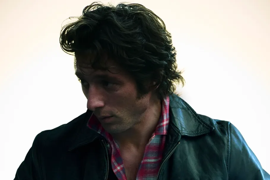 Jeremy Allen White Is the Boss in First Look at Bruce Springsteen Biopic ‘Deliver Me From Nowhere