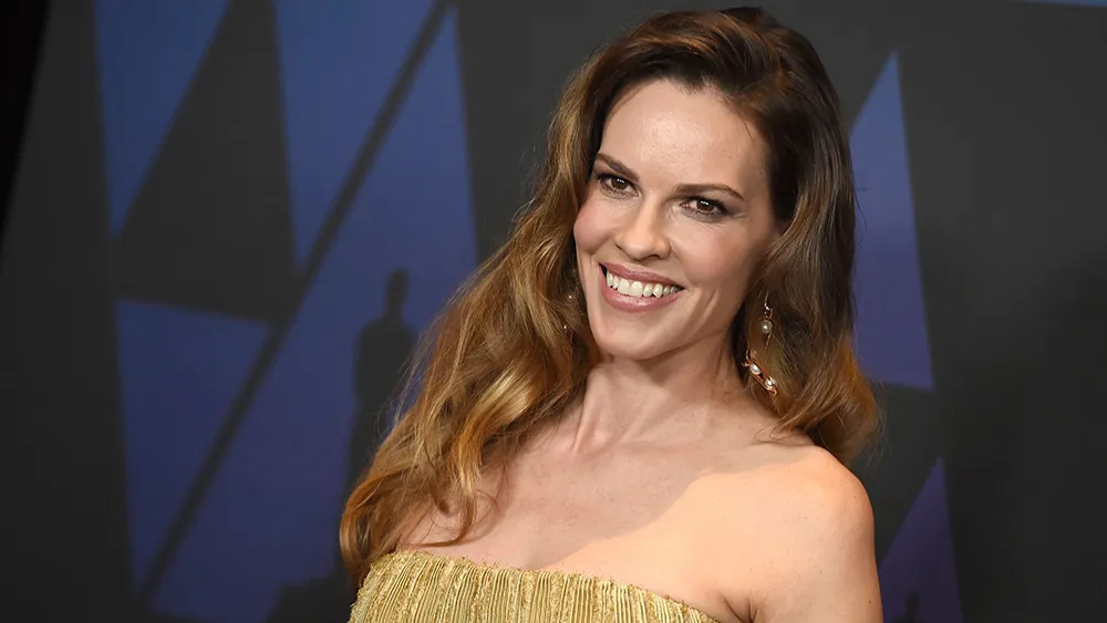 Hilary Swank Says Hollywood Was ‘More Patriarchal Than Ever’ When She First Started Acting: ‘I Just Don’t Like Being Told How to Be Feminine